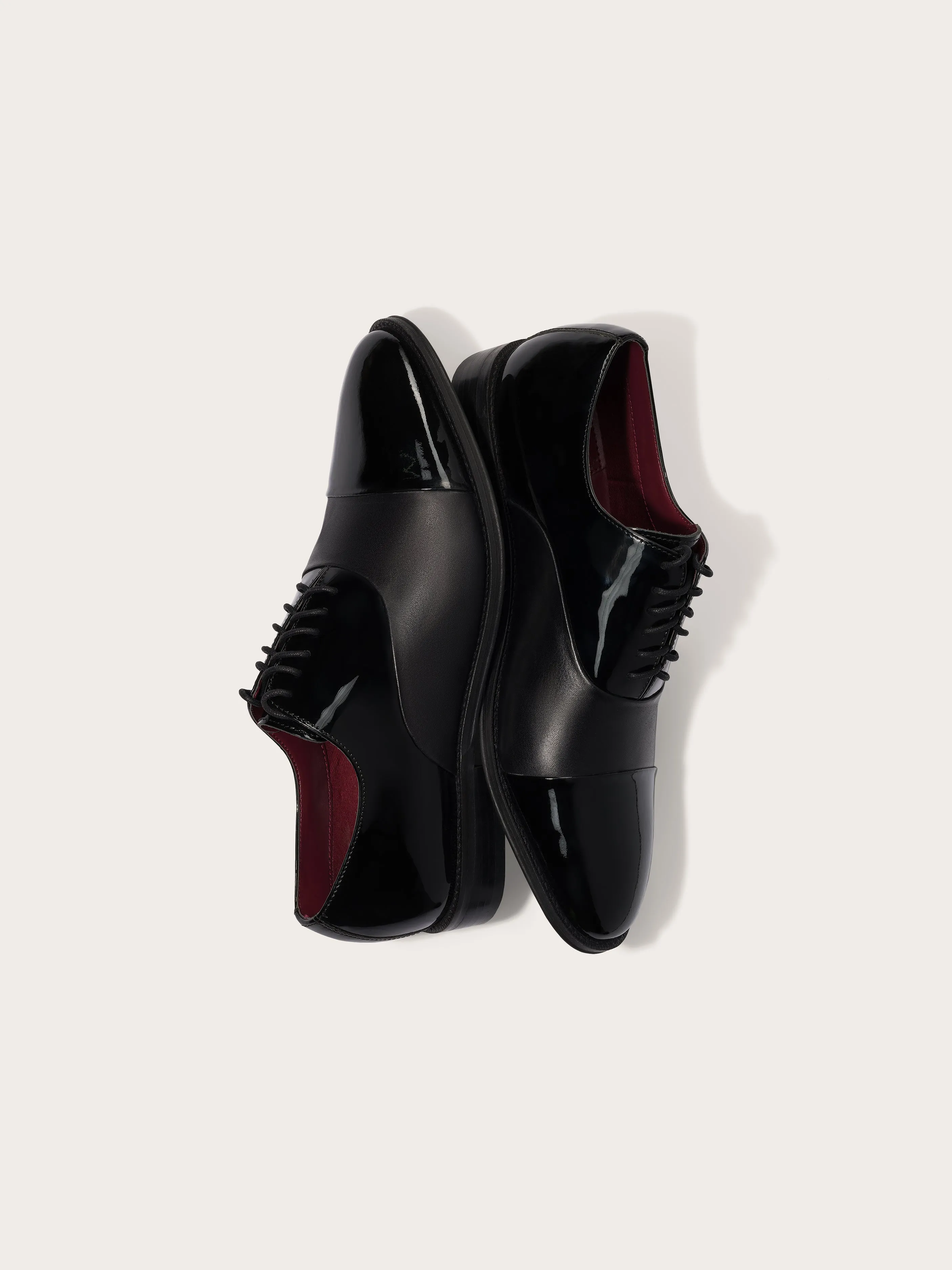 Cap Toe Shoes in Patent/Calf