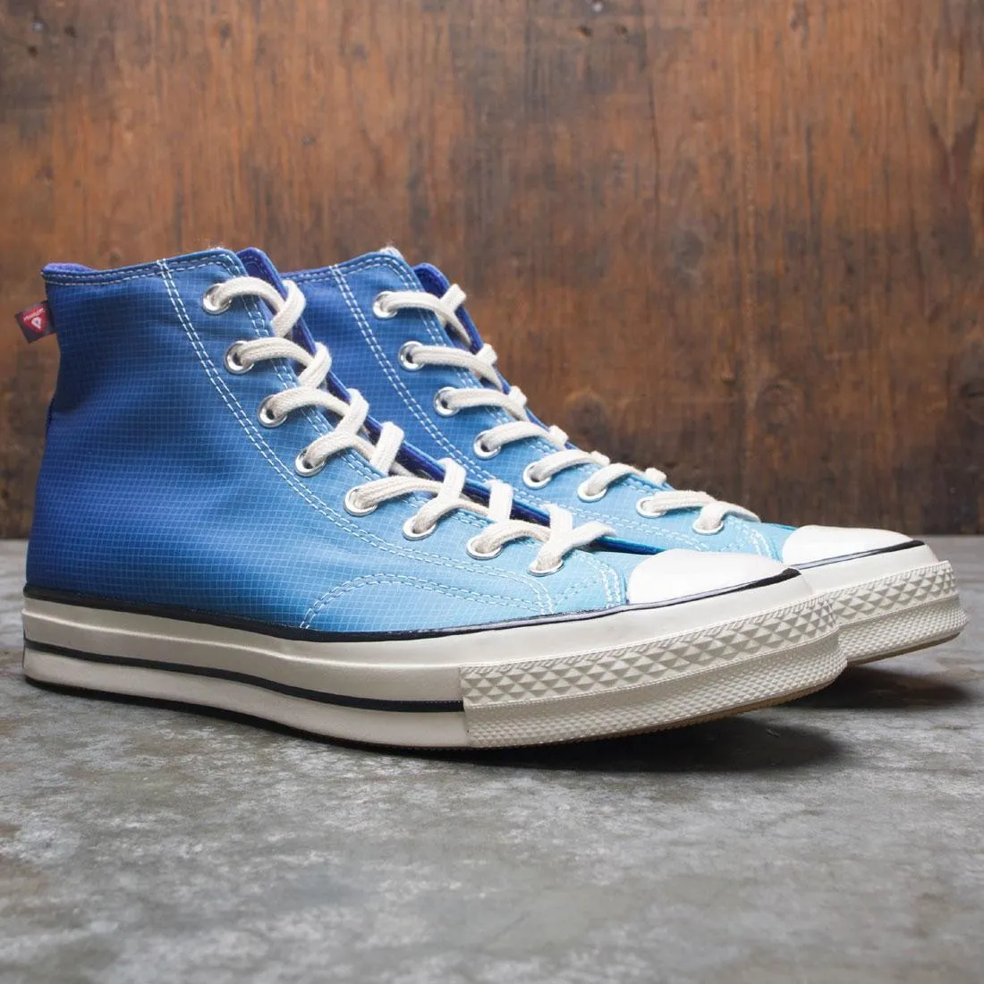 Converse Men Primaloft Chuck 70 Hi (blue / royal blue / capri / white)