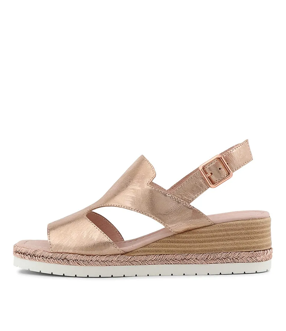 DJANGO & JULIETTE Ilorin Rose Gold Scratch Leather Sandals