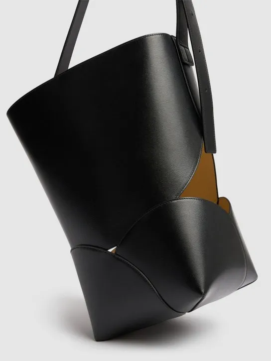 Jil Sander   Medium Ellipse leather bucket bag 