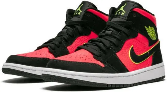 Jordan Air 1 Mid 