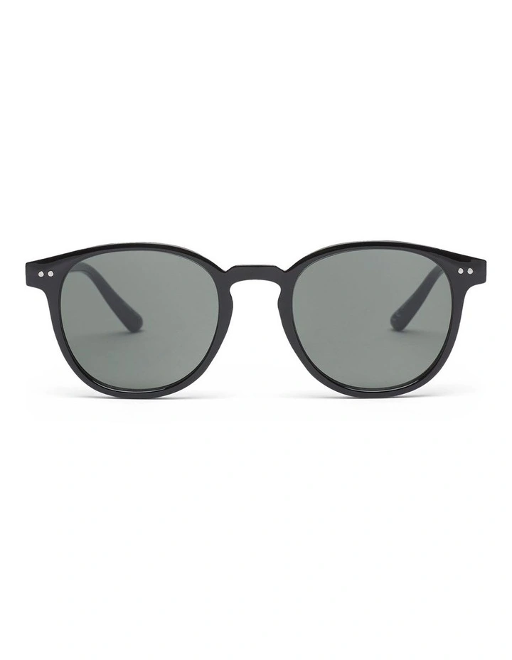 Lyon Oval Sunglasses in Black