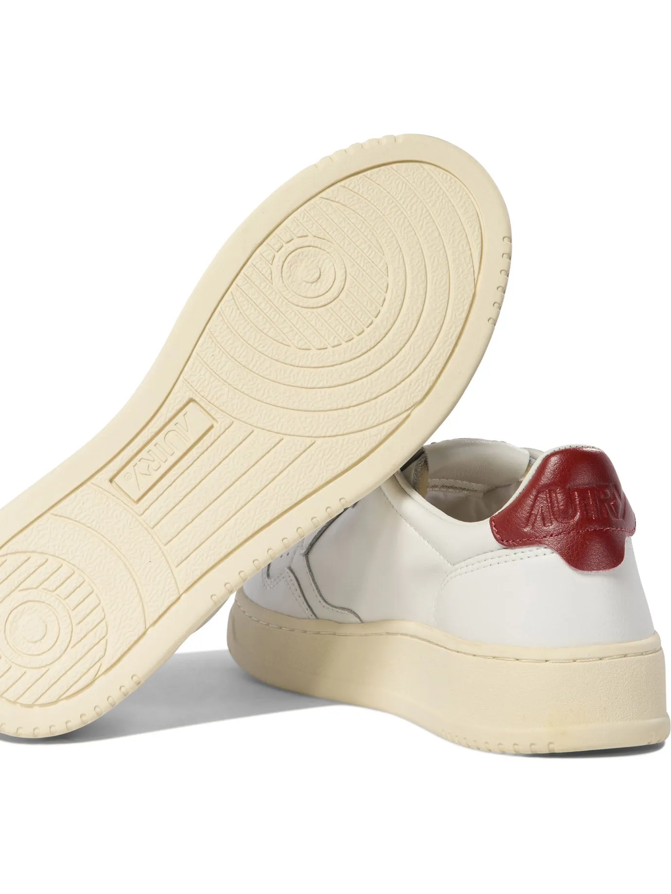 Medalist Sneakers & Slip-On White