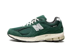 New Balance 2002R Nightwatch Green