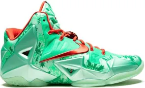 Nike LeBron 11 Christmas sneakers Green