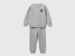 Sweat tracksuit with logo - Light Gray | Benetton